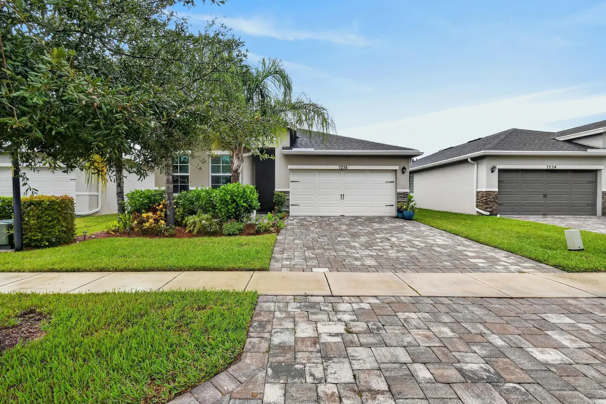 7238SEPineValleyCt(1) at 7238 SE Pine Valley Court, Hobe Sound