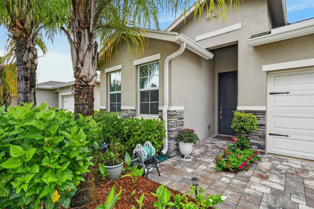 7238SEPineValleyCt(5) at 7238 SE Pine Valley Court, Hobe Sound