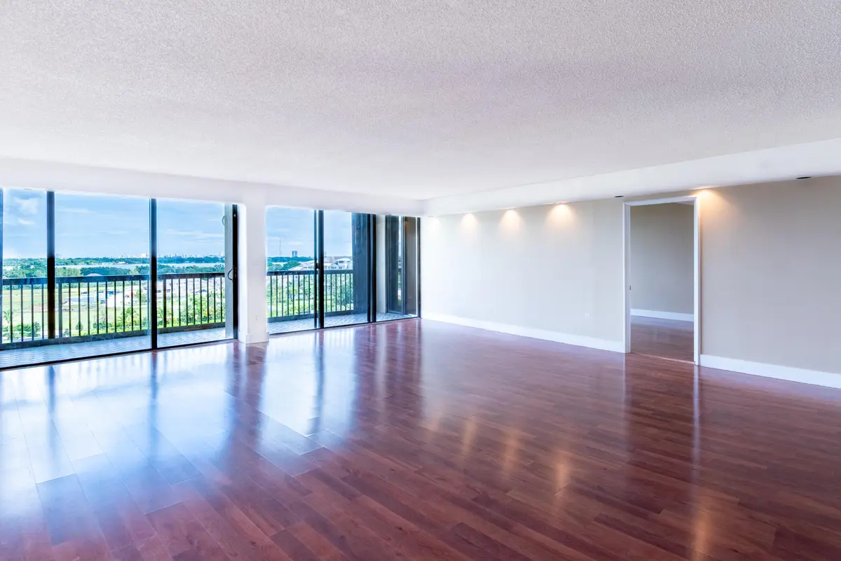 © Clark- 2480 Presidential Way 903-010 at 2480 PRESIDENTIAL Way 903, West Palm Beach