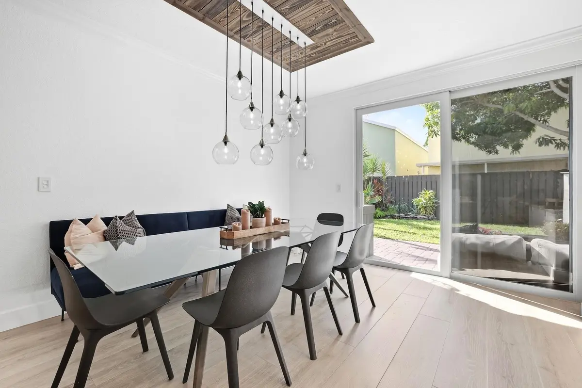 Dining Room at 3122 Shelby Way, Palm Springs