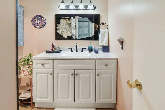 primary bath at 17 COLONIAL CLUB Drive 205, Boynton Beach