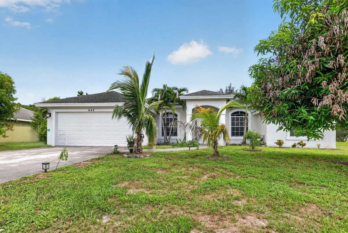 1-web-or-mls-5P1A5222 at 422 SW TULIP Boulevard, Port St. Lucie