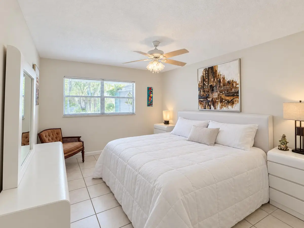 Bed 2 at 173 Saxony D 173, Delray Beach
