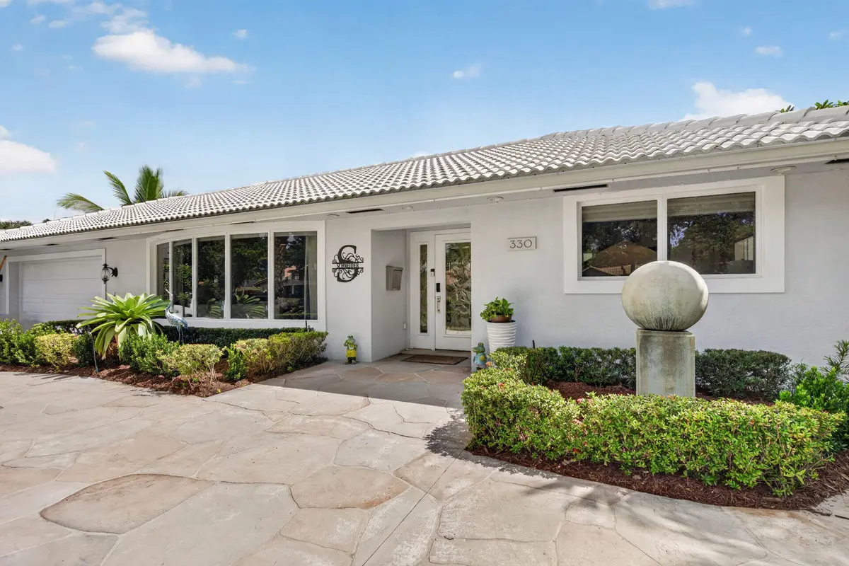 4-web-or-mls-_A7A5442 at 330 SW 75th Avenue, Plantation