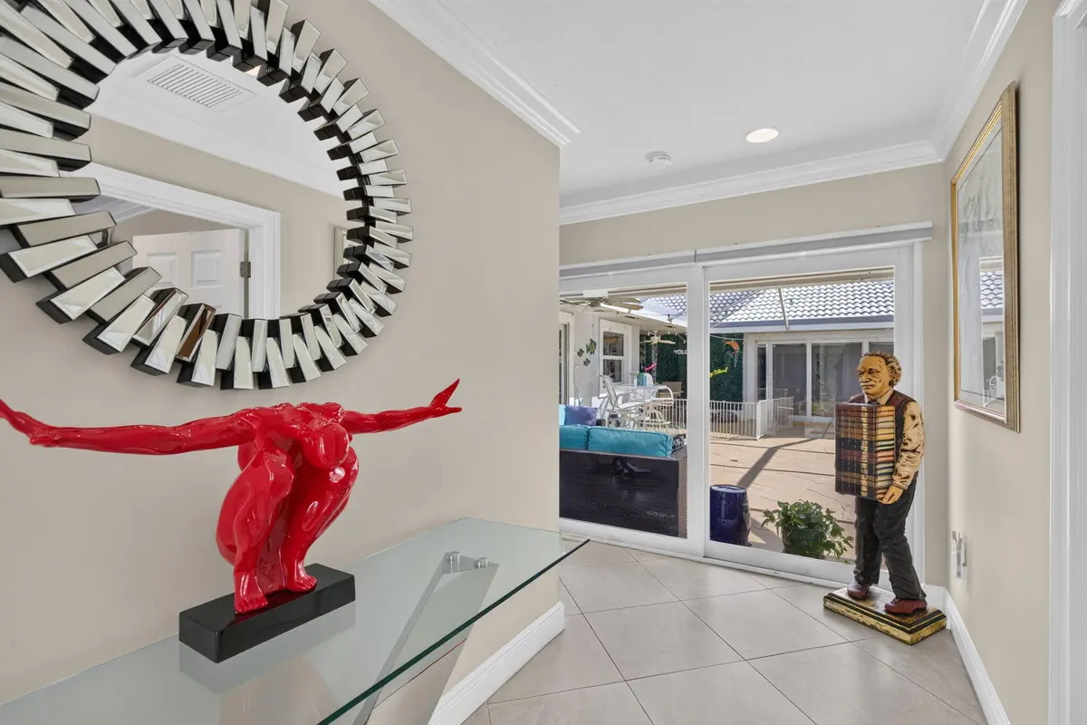 5-web-or-mls-_A7A5122 at 330 SW 75th Avenue, Plantation