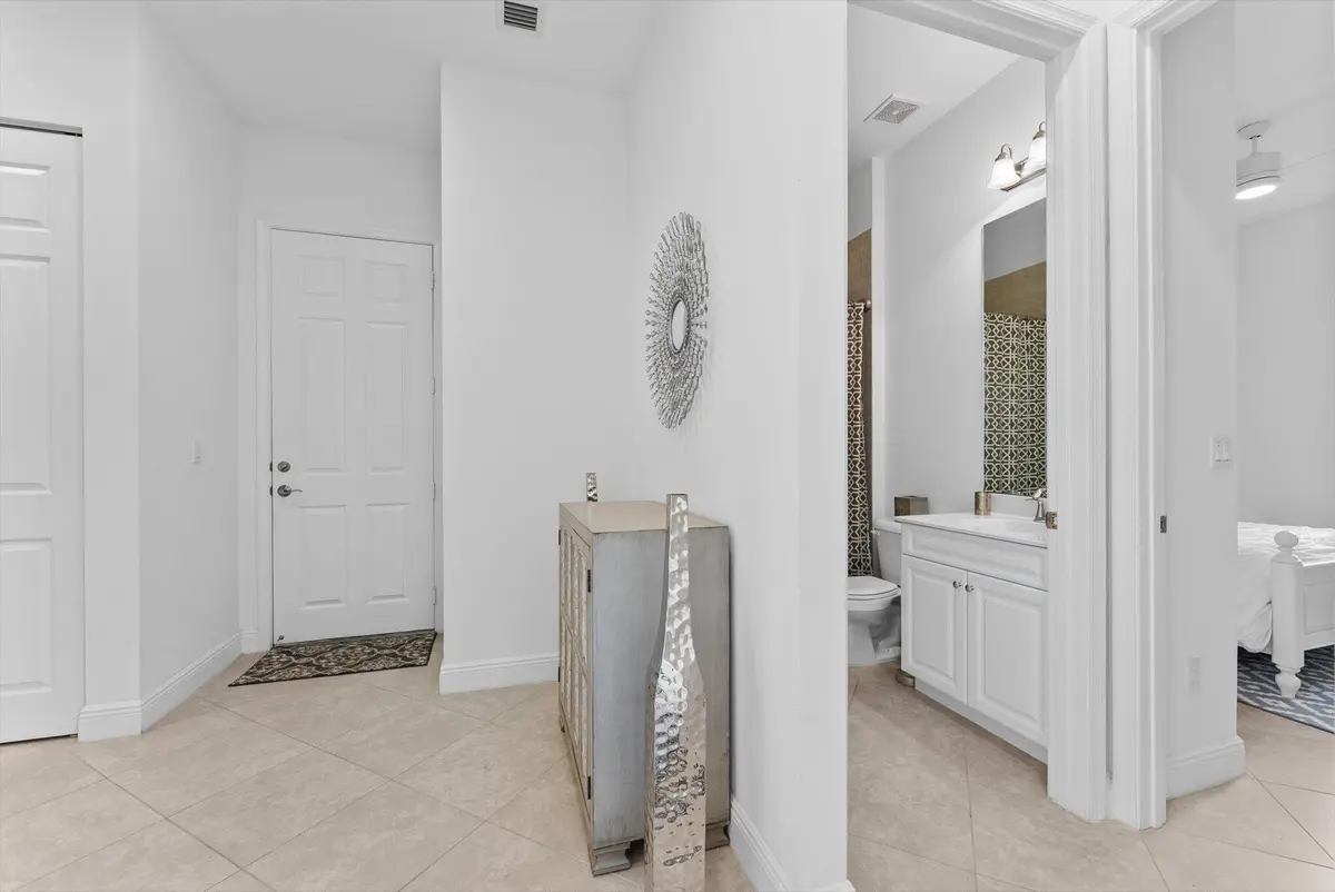 10-10 at 15074 VIA PORTA, Delray Beach