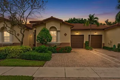 15074 VIA PORTA, Delray Beach – Villa for sale