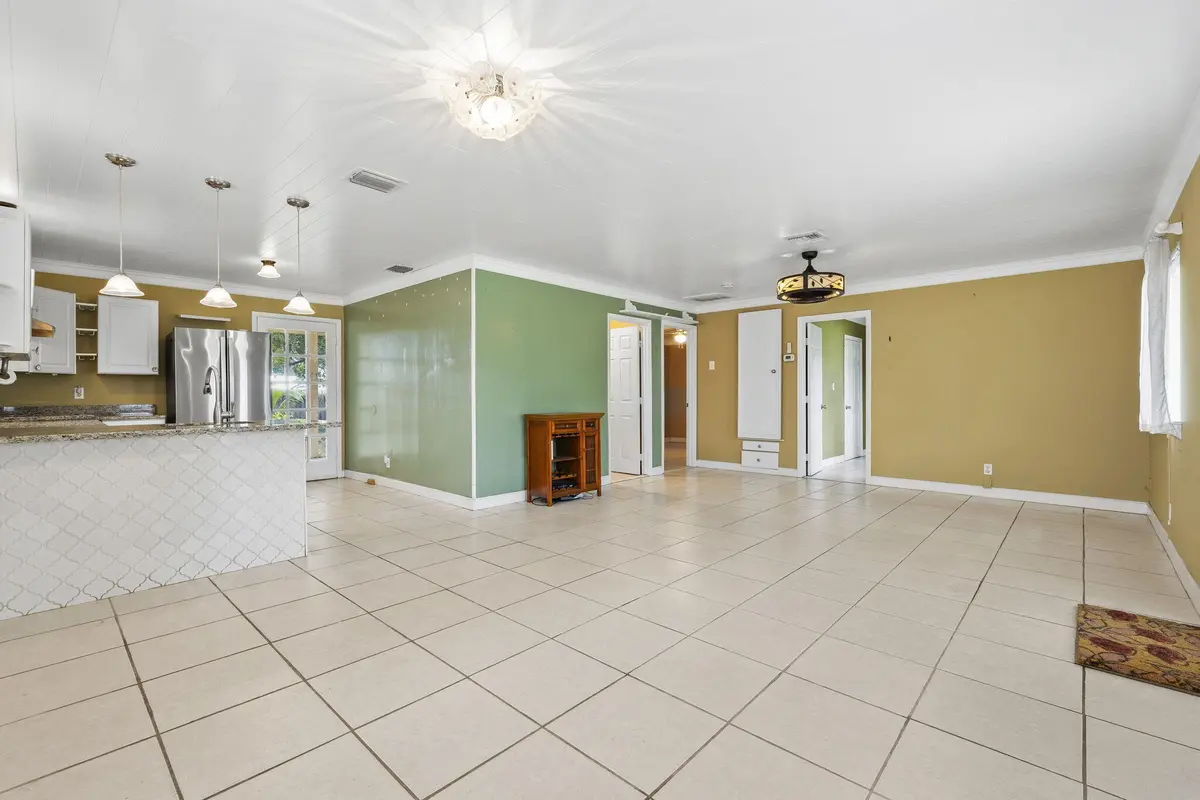 7-web-or-mls-DSC05128 at 5906 Bamboo Drive, Fort Pierce