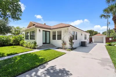 517 55th Street, West Palm Beach – Single Family Residence for sale