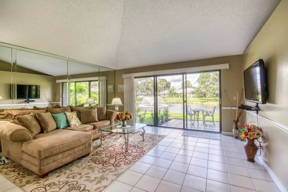 _IMG1595_HDR at 208 Club Drive, Palm Beach Gardens