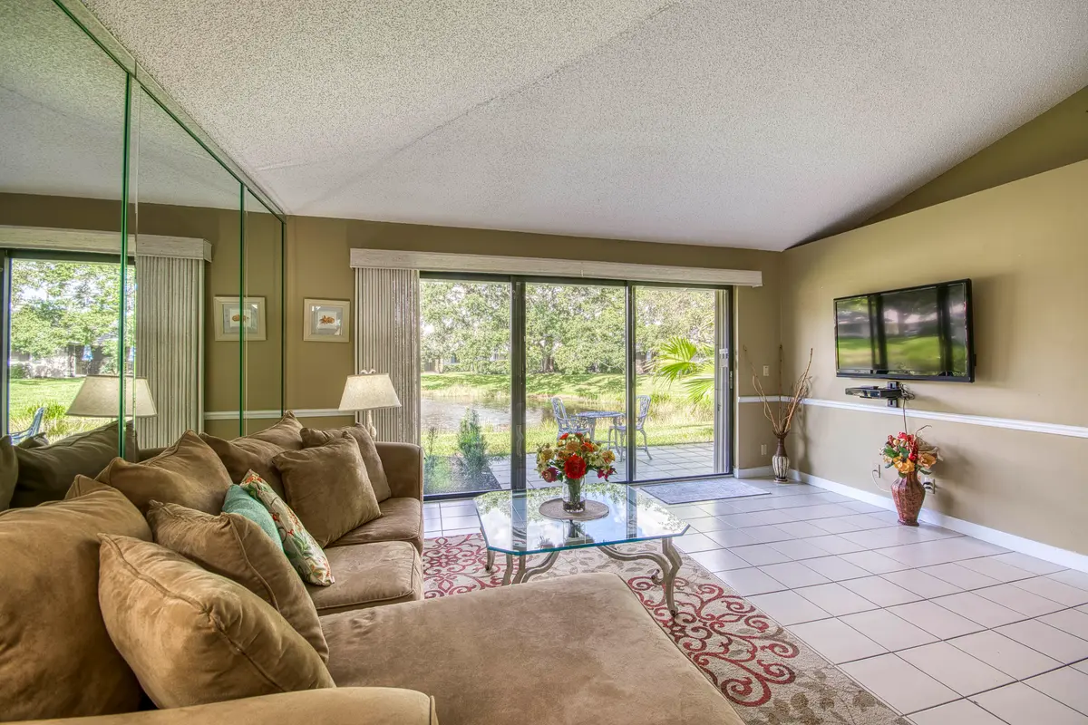 _IMG1600_HDR at 208 Club Drive, Palm Beach Gardens
