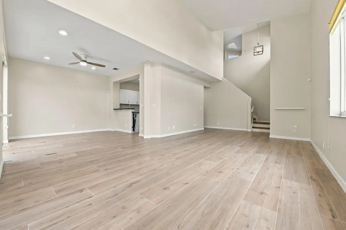 _dsc3276 at 5643 NW 125TH Avenue, Coral Springs