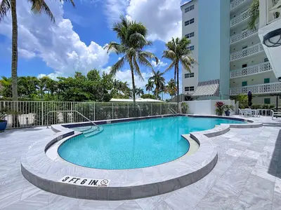 3250 NE 28th Street 110, Fort Lauderdale – Condominium for rent