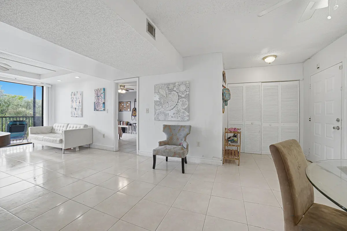 07-Entrance-B at 5530 NW 44TH Street 309C, Lauderhill