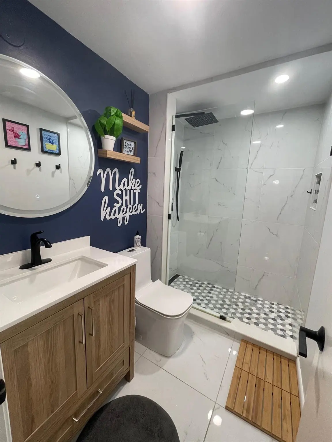 Photo 8 at 3000 Riomar Street 307, Fort Lauderdale