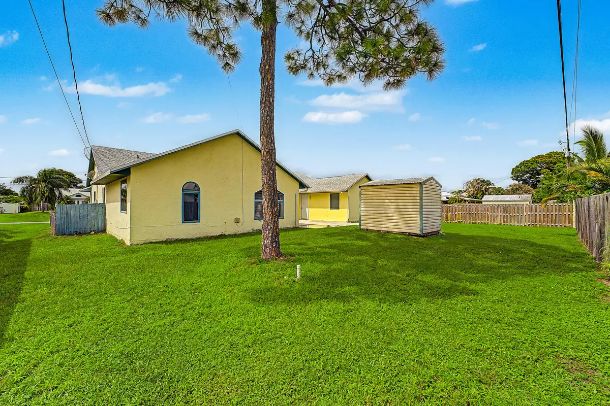 Backyard at 3617 SW MASILUNAS Street, Port St. Lucie