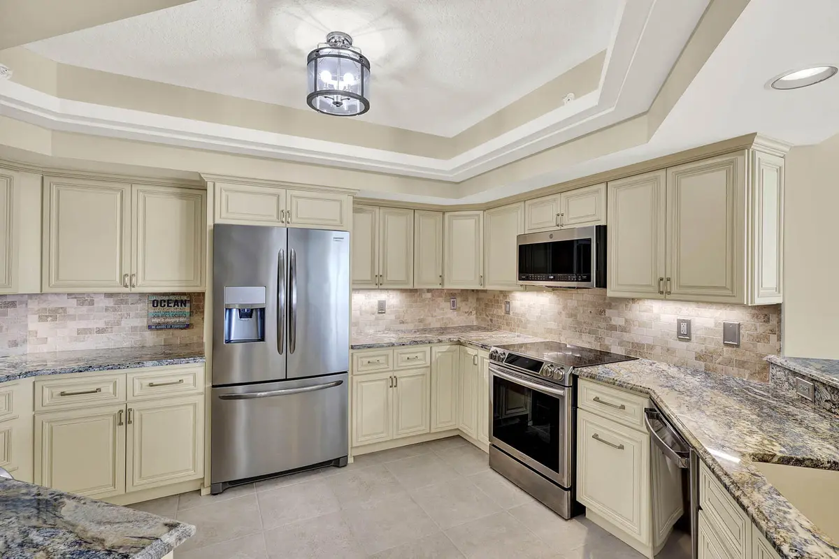 1105_Regency-8 at 8600 S OCEAN Drive 1105, Jensen Beach