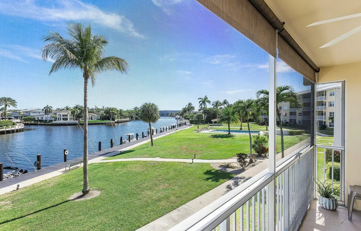 View at 330 N Federal Highway 211, Deerfield Beach