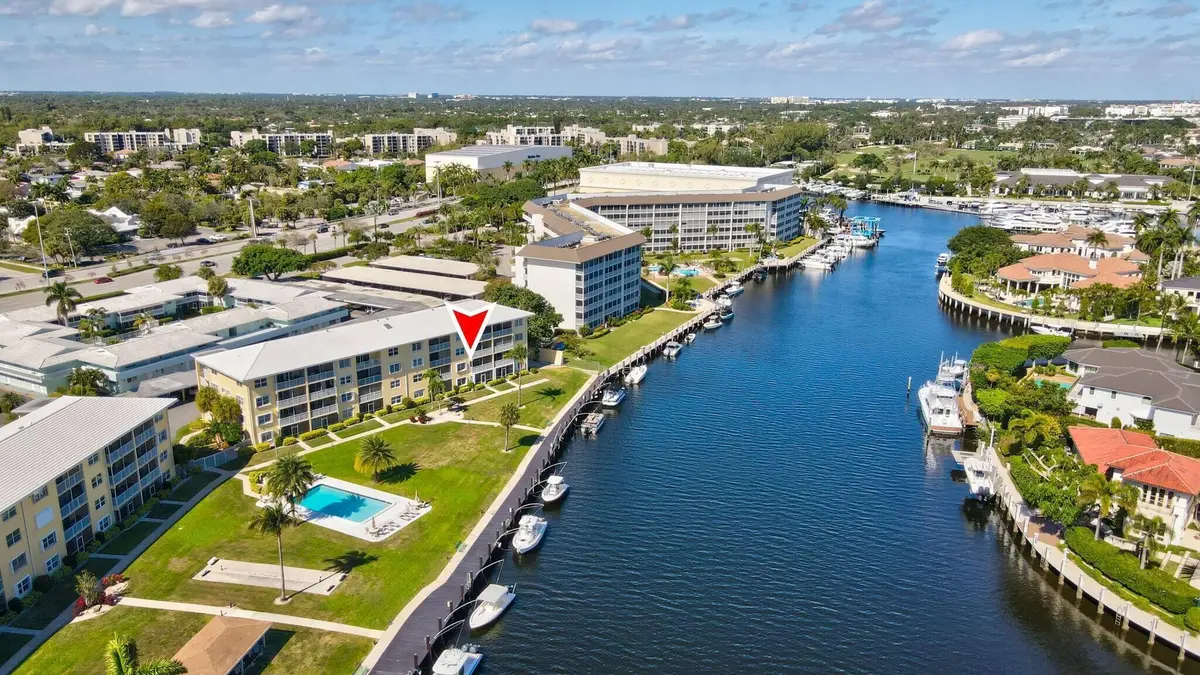 Apartment Location at 330 N Federal Highway 211, Deerfield Beach