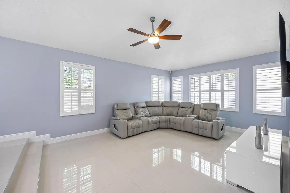 7K3A9132 at 13525 BRIXHAM Street, Wellington