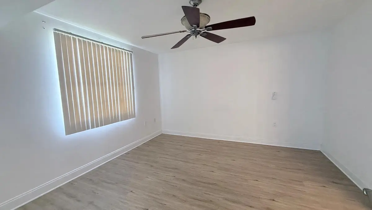 09-bedroom-2 at 6025 Balboa Circle, Boca Raton