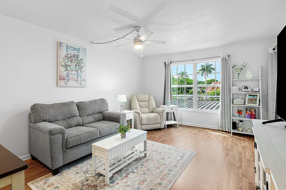 Great Room at 5510 TAMBERLANE Circle 247, Palm Beach Gardens