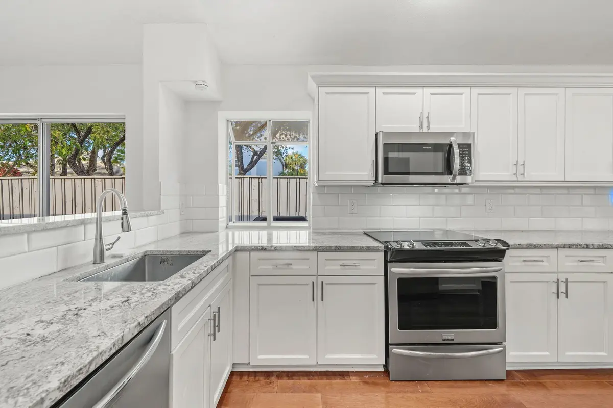 16-web-or-mls-DSC06033 at 28 Governors Court, Palm Beach Gardens