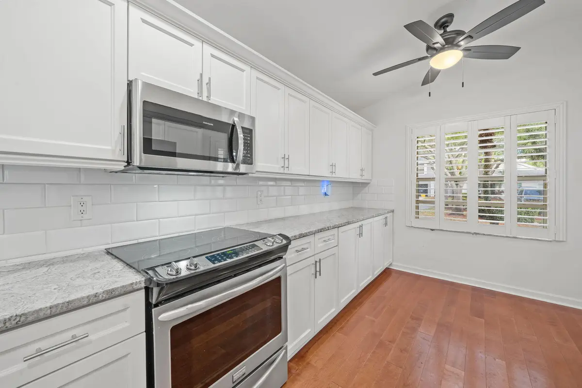 17-web-or-mls-DSC06038 at 28 Governors Court, Palm Beach Gardens