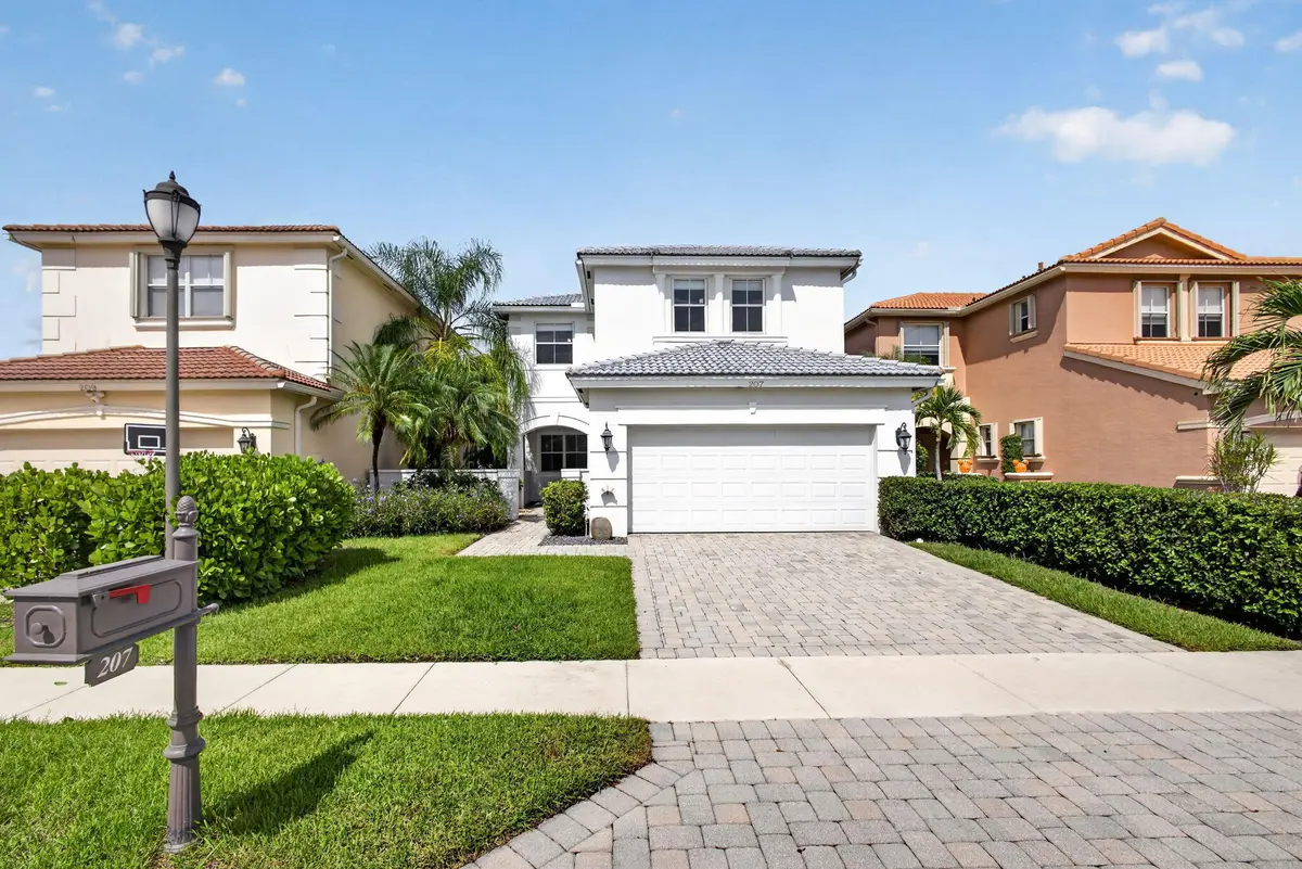 7-web-or-mls-5D1A6170 at 207 ISLE VERDE Way, Palm Beach Gardens