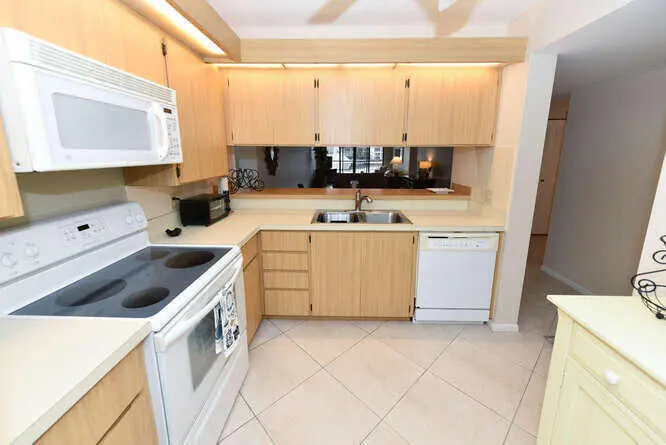 1401 Tidal Pointe Blvd Apt 202-small-005 at 1401 TIDAL POINTE Boulevard 202, Jupiter