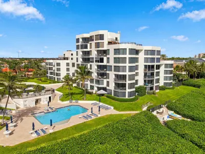 2565 S OCEAN Boulevard 211N, Highland Beach – Townhouse for rent