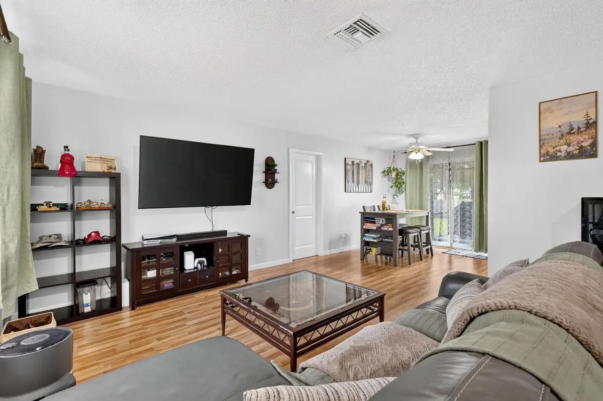 7-web-or-mls-5P1A5872 at 774 SE Elwood Avenue, Port St. Lucie