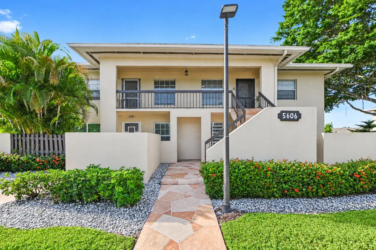 02 - Exterior Entry at 5606 Via Delray Boulevard D, Delray Beach