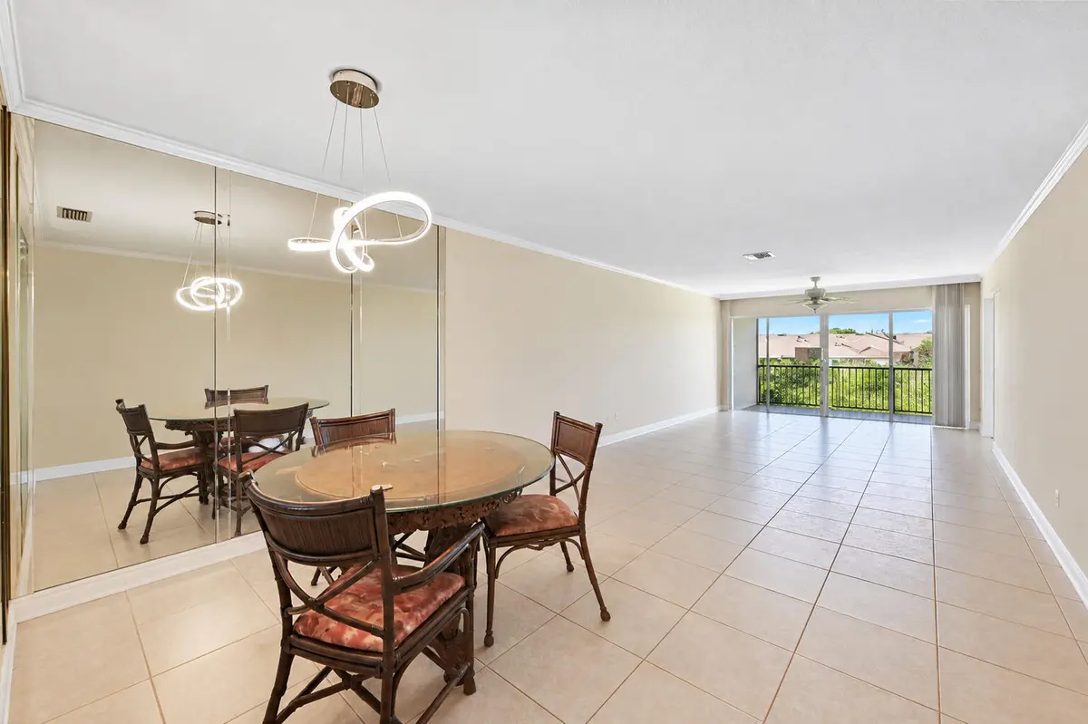 dining room virtual at 5606 Via Delray Boulevard D, Delray Beach
