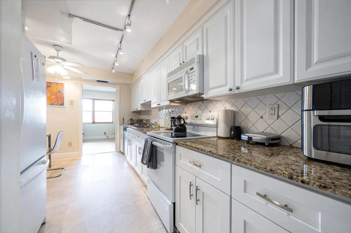 Photo 8 at 5100 N OCEAN Boulevard 316, Lauderdale-By-The-Sea
