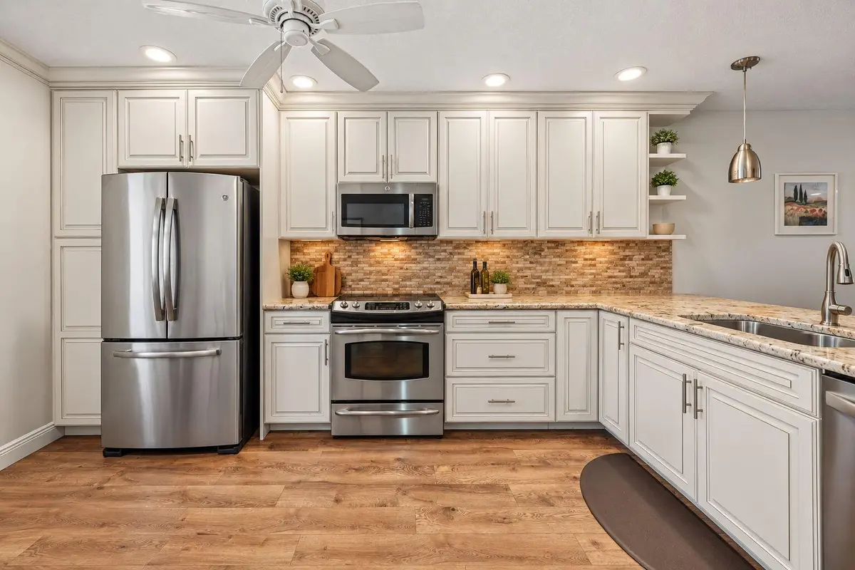 4-web-or-mls-Kitchen at 5780 FERNLEY Drive 93, West Palm Beach