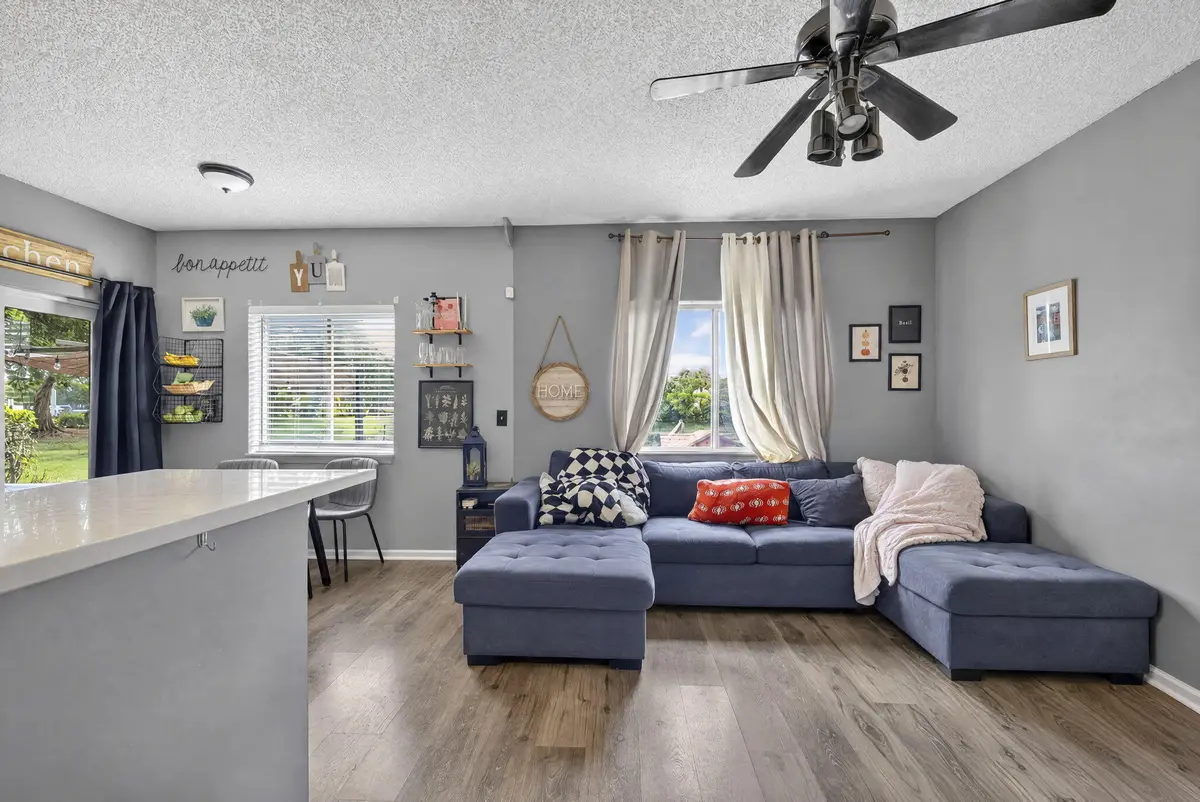 8-web-or-mls-8I8A9725_batchlook at 9440 E PLUM HARBOR Way, Tamarac
