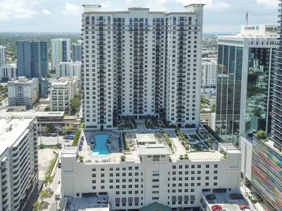 999 SW 1ST Avenue 2913, Miami – Condominium for rent