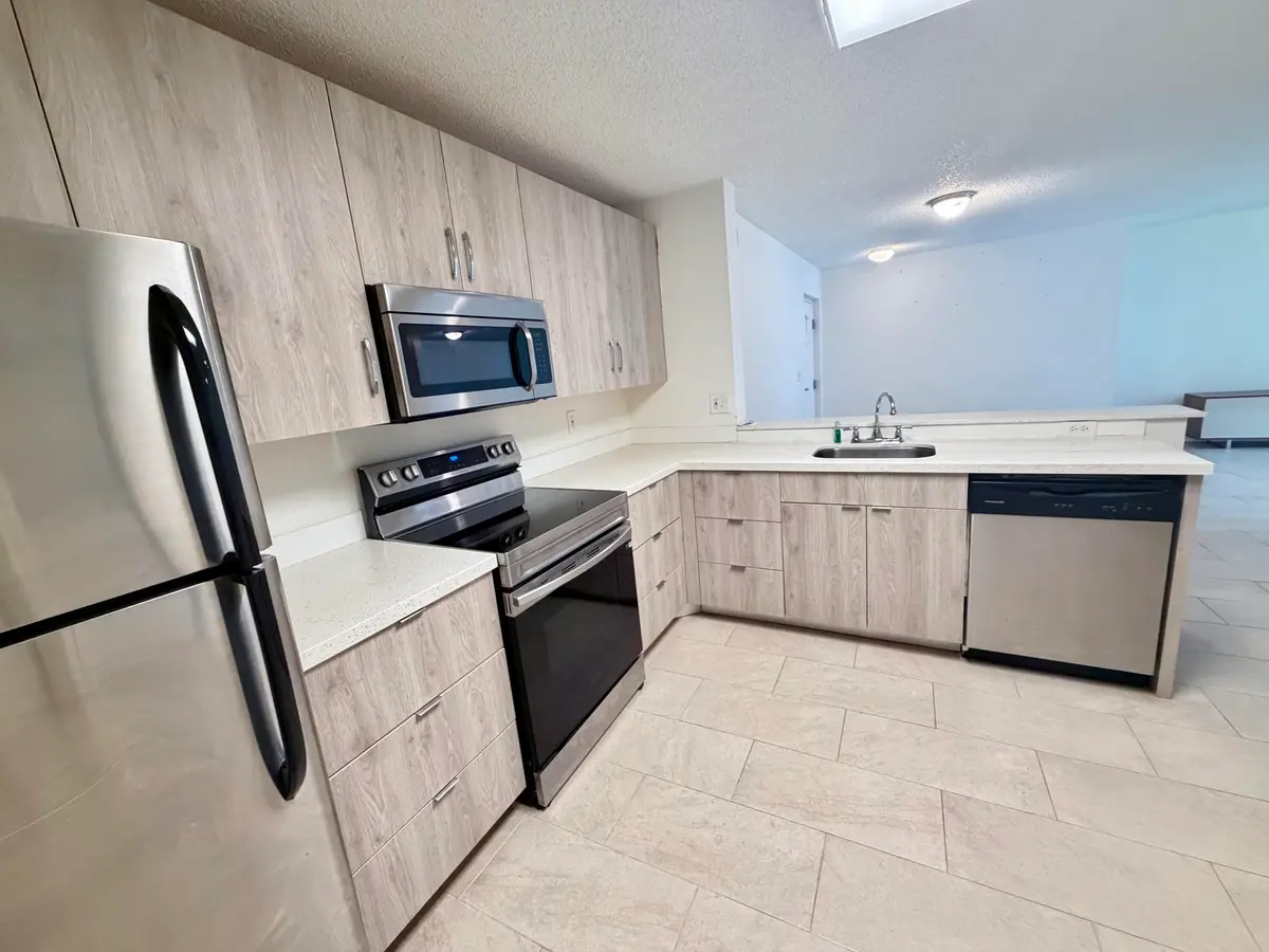 IMG_3589 at 10111 W SUNRISE Boulevard 104, Plantation