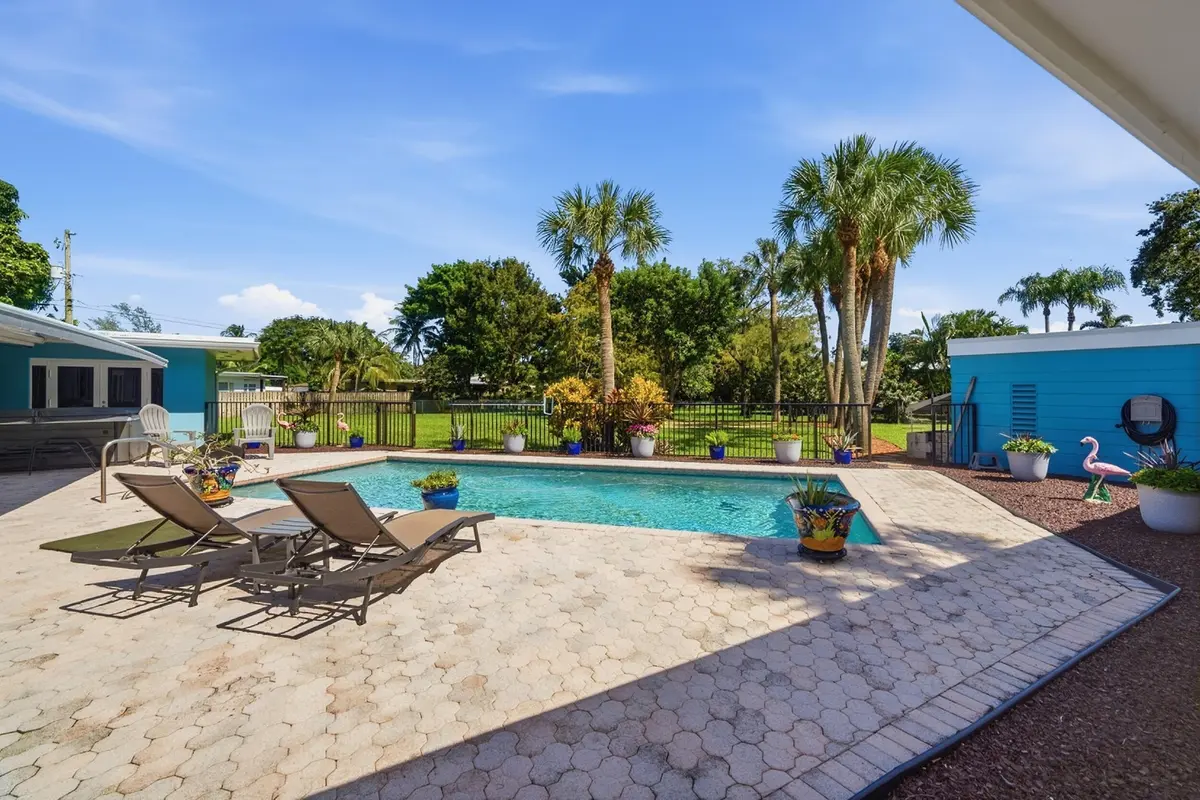 4501 E COUNTRY CLUB Circle, Plantation, FL – photo 7