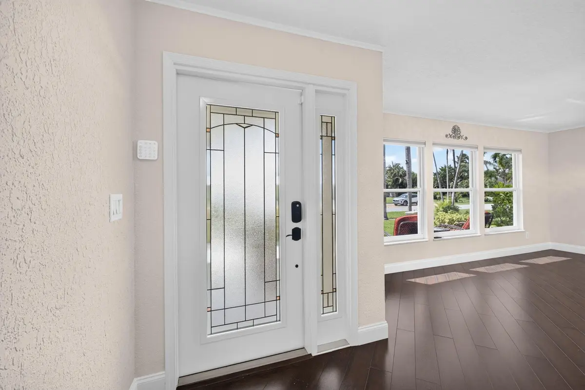 8-web-or-mls-5D1A4959 at 4167 RUSSELL Street, Jupiter