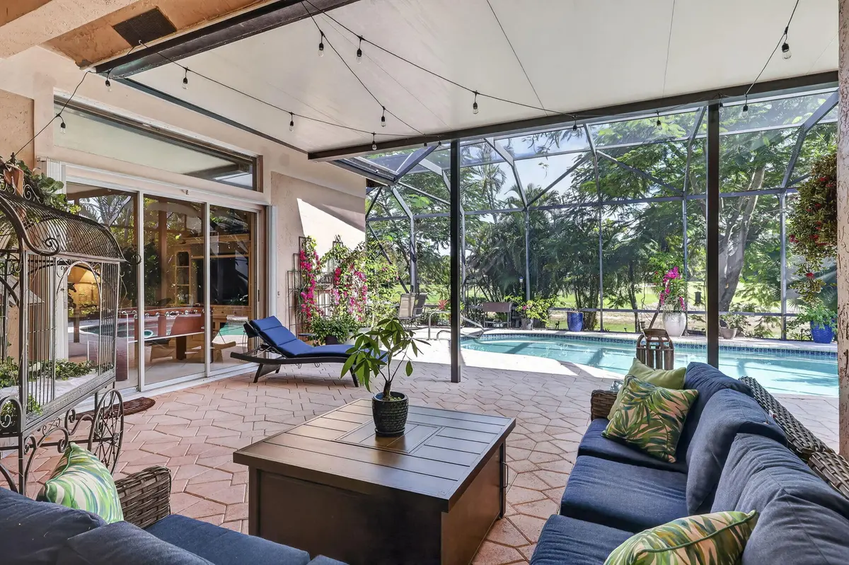 Sun Room at 15691 Cedar Grove Lane, Wellington
