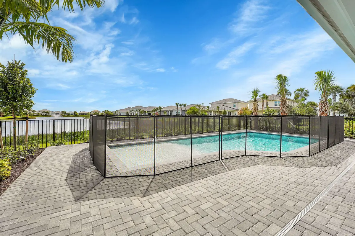 37_53052 -(37) at 12669 Nautilus Circle, Palm Beach Gardens