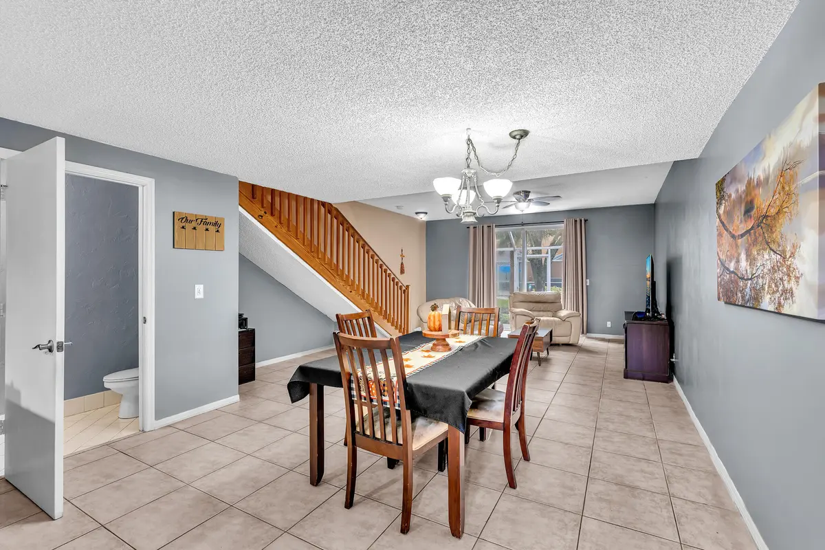 FPP00026 at 1561 Barcelona Way, Weston