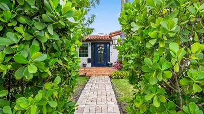 436 38th Street, West Palm Beach – Single Family Residence for sale
