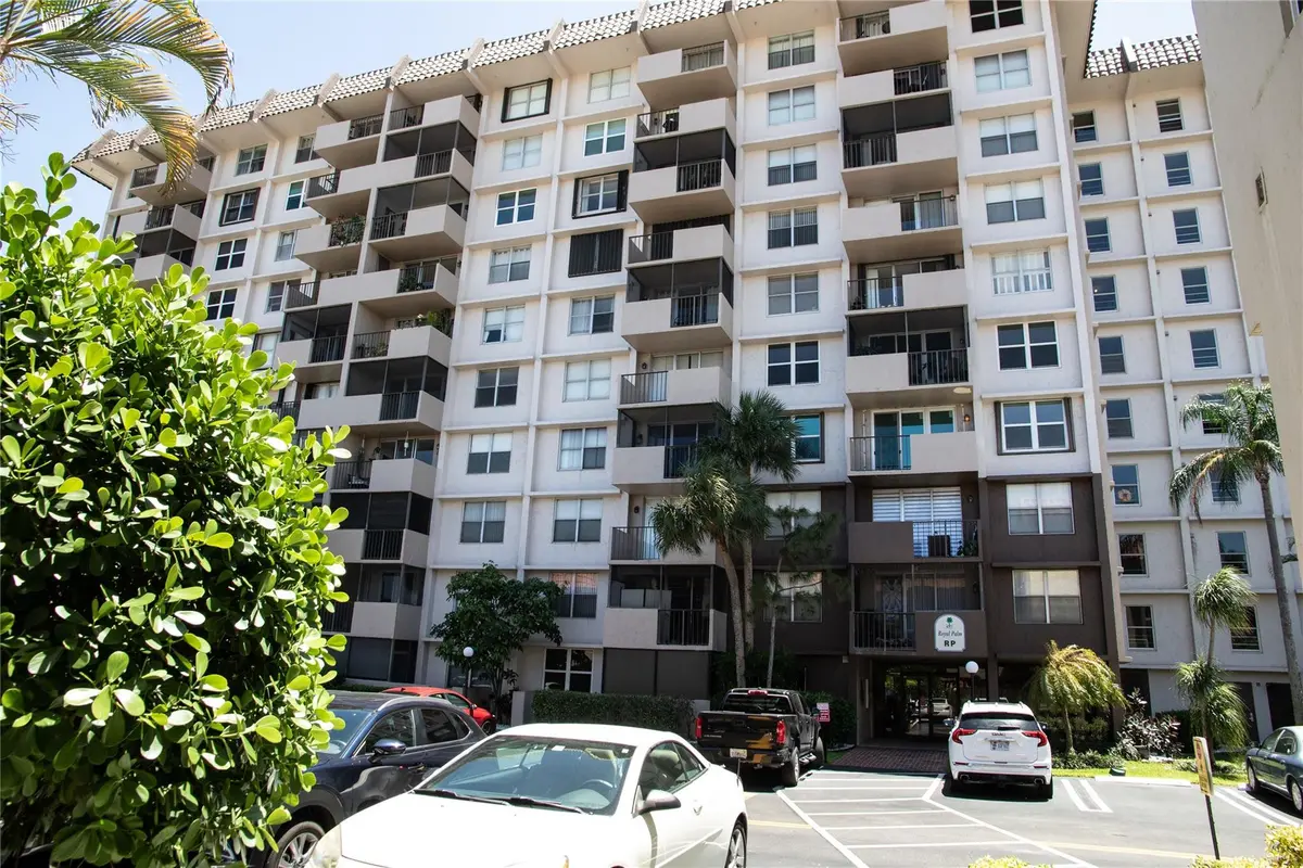 Photo 4 at 777 S FEDERAL Highway RP901, Pompano Beach