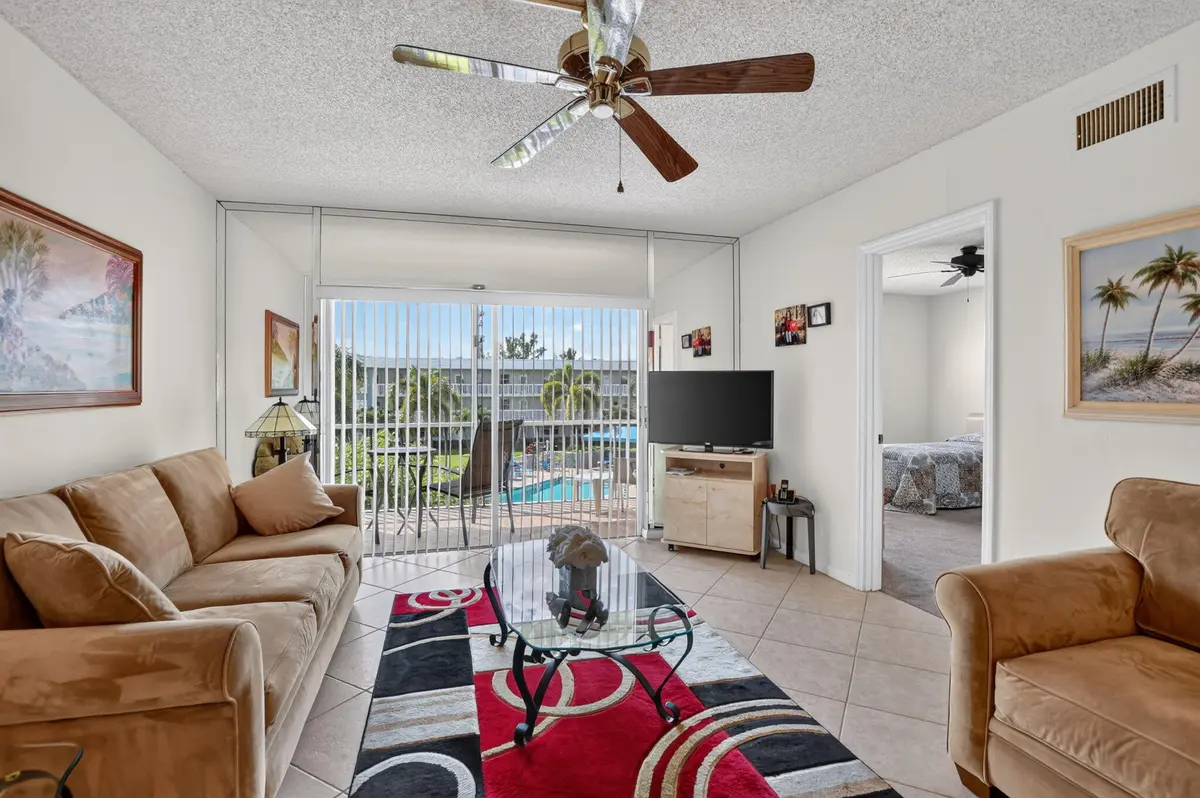 Living Room at 9872 MARINA Boulevard 1438, Boca Raton