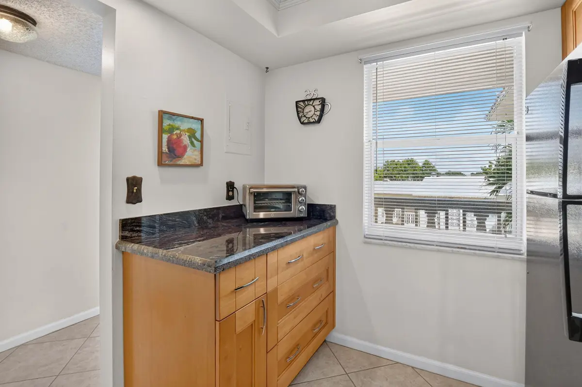 Kitchen at 9872 MARINA Boulevard 1438, Boca Raton