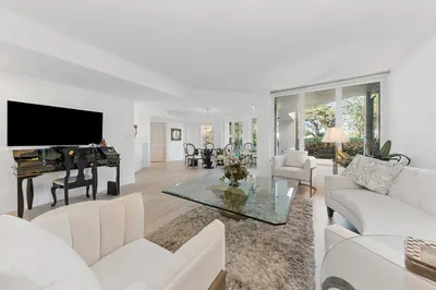 100 SE 5TH Avenue 102, Boca Raton – Condominium for rent