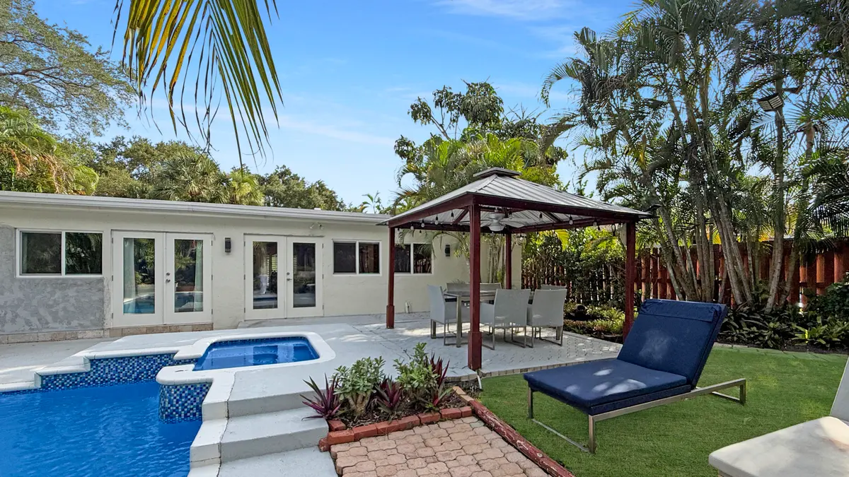 pool.1 at 941 SW 19TH Street, Boca Raton